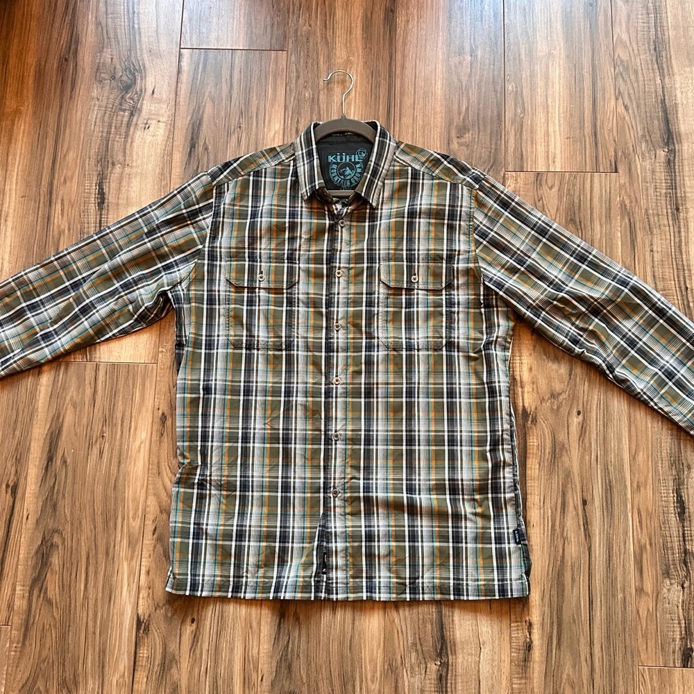 Kuhl Eluxur Long Sleeve button up polyester Shirt Mens Size L Plaid Hiking